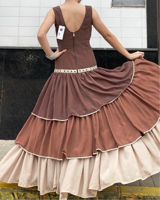 Traje de Flamenca Talla 34/36 con etiqueta