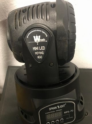 Se vende pack de 4 Cabezas moviles con flycase