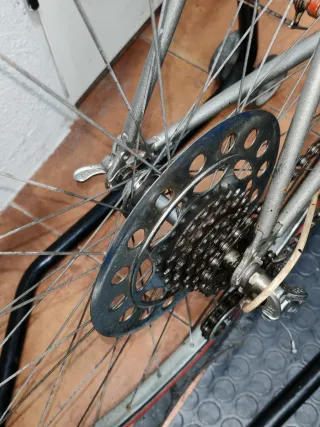 Bicicleta Carretera Antigua BH Hermanos