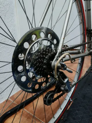 Bicicleta Carretera Antigua BH Hermanos