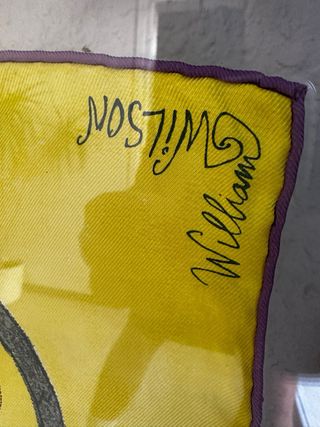 Louis Vuitton pañuelo de seda vintage.