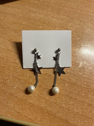 Pendientes de estrella con perla