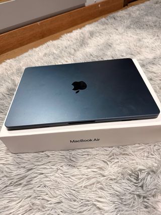 Apple MacBook Air azul marino
