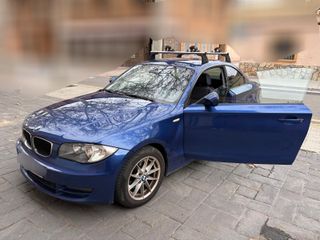 BMW Serie 1 118d (E82) – 2010 – Diésel – Manual.