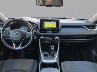Toyota Rav4 2.5l 220H Advance