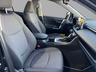 Toyota Rav4 2.5l 220H Advance