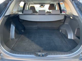 Toyota Rav4 2.5l 220H Advance