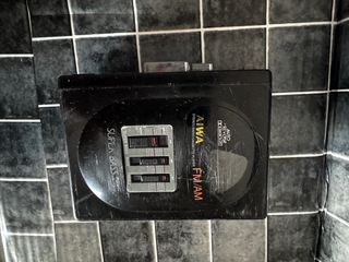 Walkman Aiwa HS-T370 Stereo Radio Cassette Player