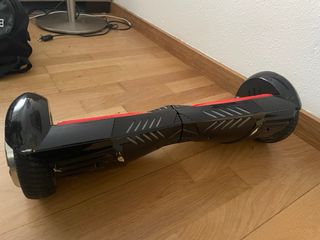 Hoverboard negro y rojo