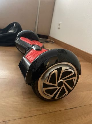 Hoverboard negro y rojo