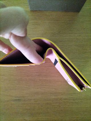 Cartera Bvlgari Amarilla