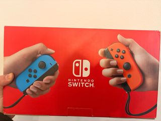 Nintendo Switch Azul y Rojo - Nuevo y Sellado