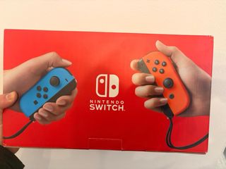 Nintendo Switch Azul y Rojo - Nuevo y Sellado