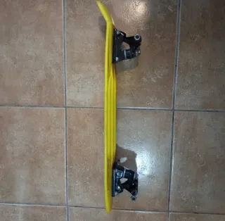 Monopatín Penny Amarillo