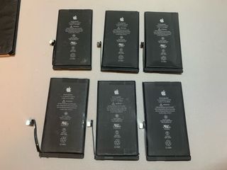 Lote 19 baterías iPhone modelos variados