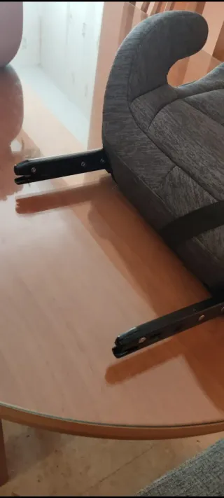 Silla alzador i-SIZE Babyauto con osofix