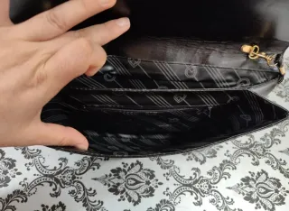Borsa vintage pelle cobra nera oro