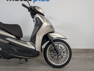 PIAGGIO BEVERLY 300 2023