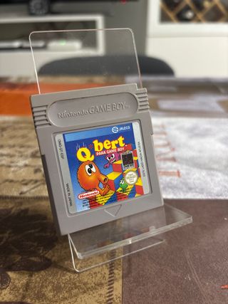 Q*bert para Game Boy