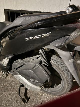Honda PCX 125 2018 Negra - 43.000 km