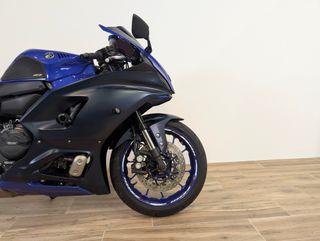 YAMAHA YZF R7 2022