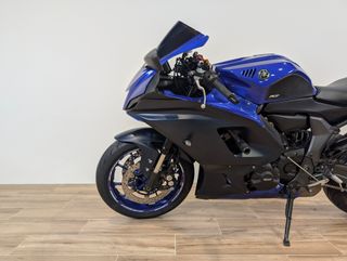 YAMAHA YZF R7 2022