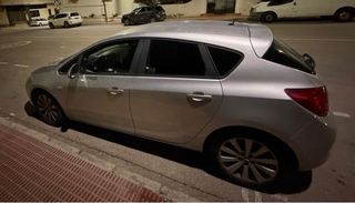 Opel Astra 2010