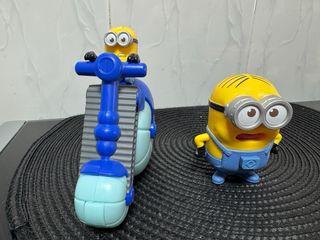 2 Muñecos Minion