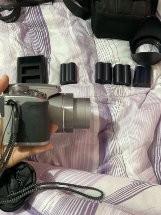 Panasonic DMC-FZ18 Cámara Digital + Accesorios