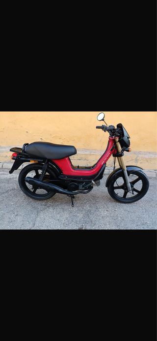 Derby VARIANT SPORT R C y kn papeles