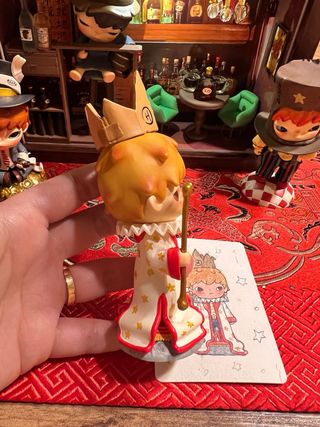 Figura Hirono The King