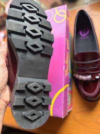 Mocasines piel burdeos nuevos