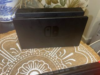 Nintendo Switch V1 completa + Dock y accesorios |