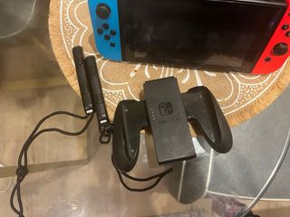 Nintendo Switch V1 completa + Dock y accesorios |