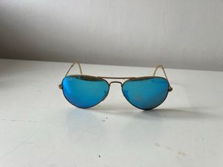 Gafas de Sol Ray-Ban Aviator Azules y Doradas