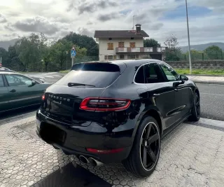 Porsche Macan 2015