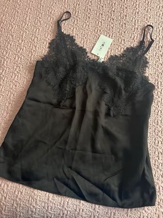 Top H&M encaje gasa negro