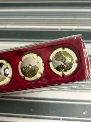 Chapas de cava de la marca Juvé & Camps