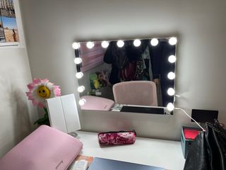 Specchio trucco con luci LED