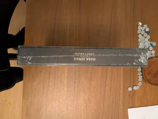 PRECINTADO Dark Souls Trilogy Compendium