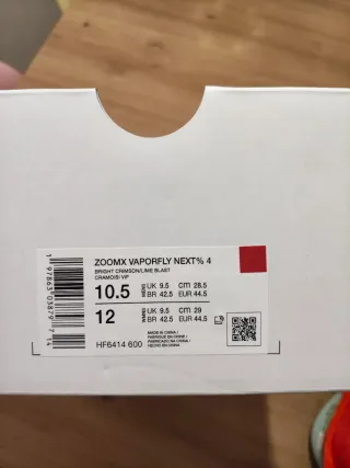 T44,5 Nike Zoom Vaporfly Next% 4