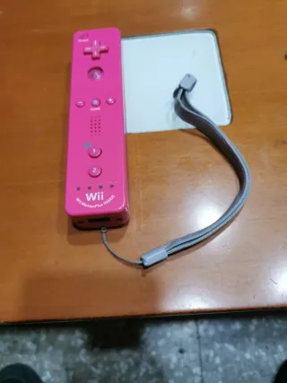 Mando Wii Rosa con MotionPlus