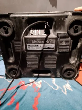 Numark TT 200 DJ