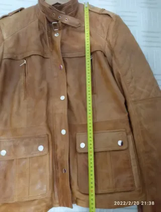 Chaqueta de piel Stradivarius Talla L