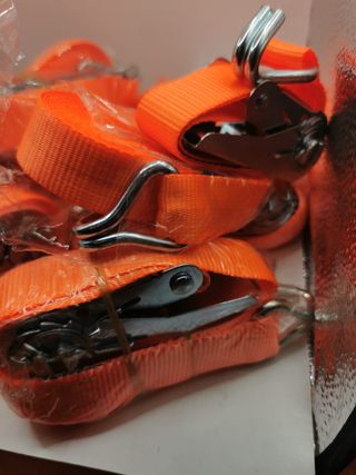 10 cinchas de amarre con carraca nuevas