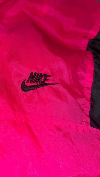 Cortavientos Nike Vintage Fucsia Negro Blanco