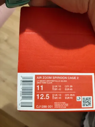 T45 Nike Air Max Spiridon Cage 2 plateadas