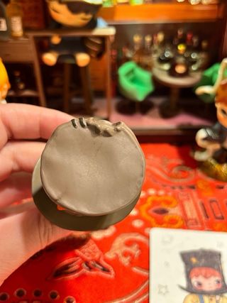 Figura Hirono The Conceited Man