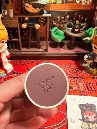 Figura Hirono The Conceited Man