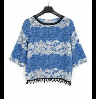 Blusa Estampada Azul y Blanca Talla M